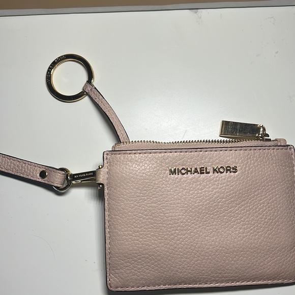 Michael Kors wristlet,  light pink used SLG, gold toned hardware, key pouch - Picture 4 of 8